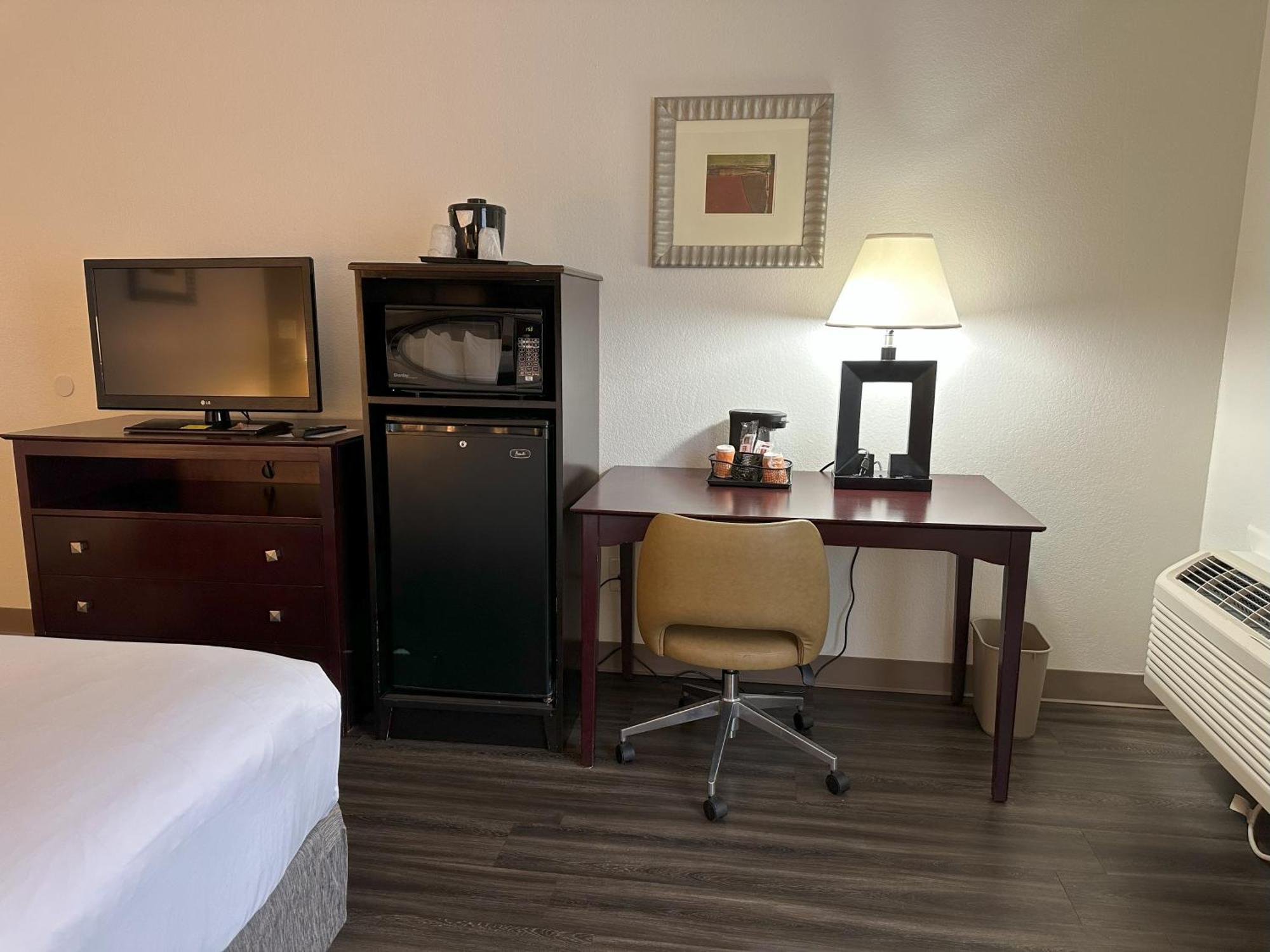 Hotel Quality & Everett