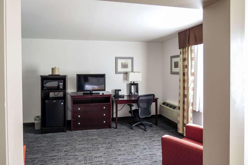 Hotel Quality & Everett